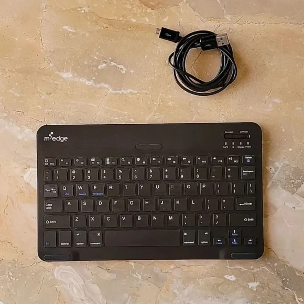 M EDGE Wireless Keyboard